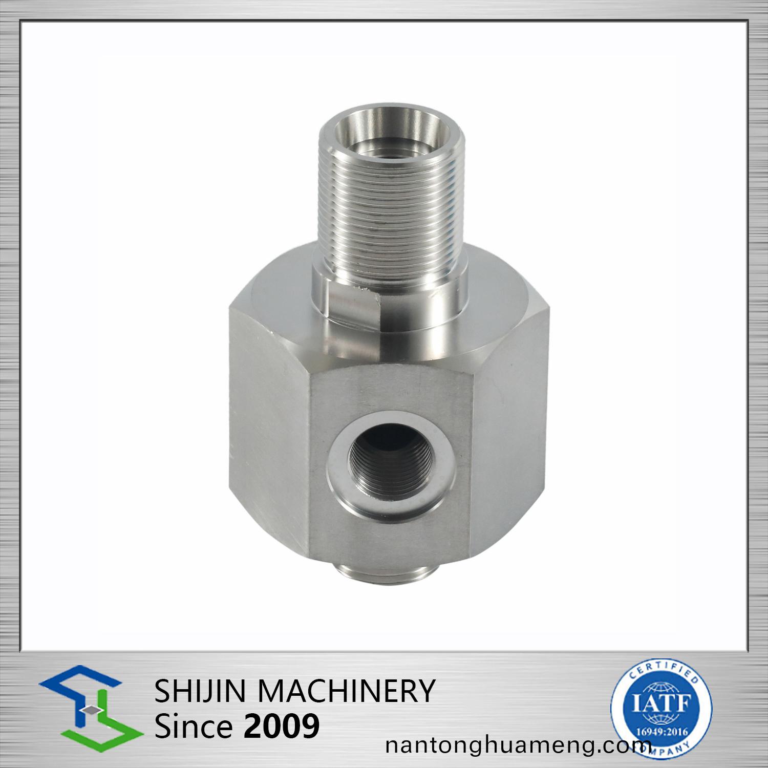 汽車行業-非(fei)標定製汽(qi)車零件3，角度1