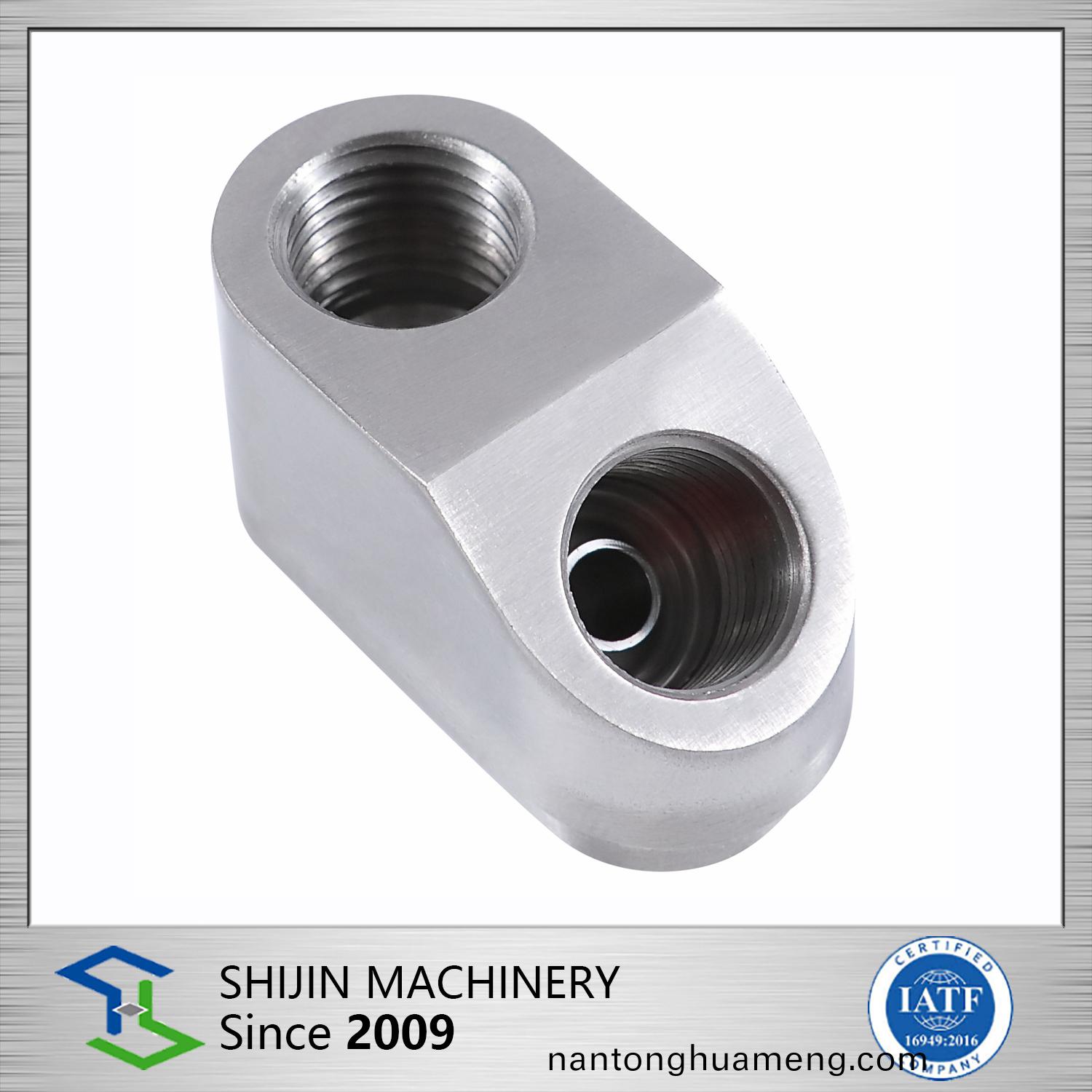 汽車行業(ye)-非(fei)標定製汽車零件5，角度1